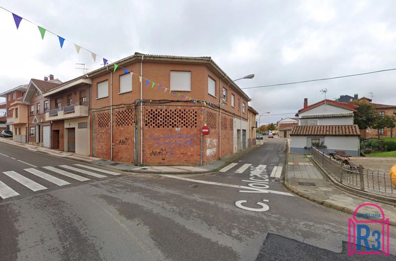 Local Comercial en alquiler Villabalter, León. Ref: 1192. Inmobiliaria R3