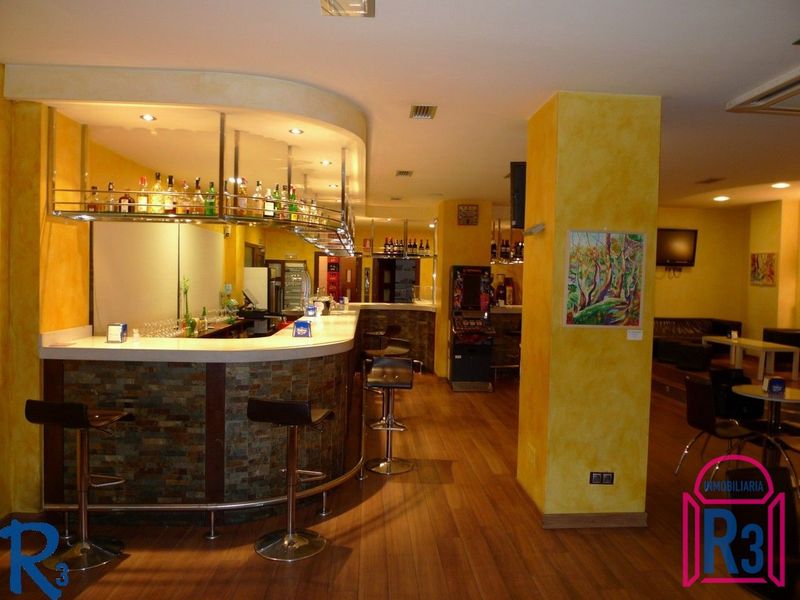 Local Comercial en venta León. Ref: 12104. Inmobiliaria R3