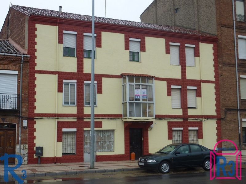 Edificio Singular en venta León. Ref: 12988. Inmobiliaria R3