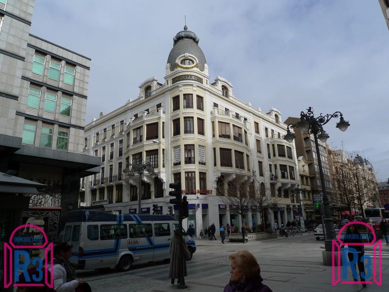 Oficina en alquiler León. Ref: 13517. Inmobiliaria R3