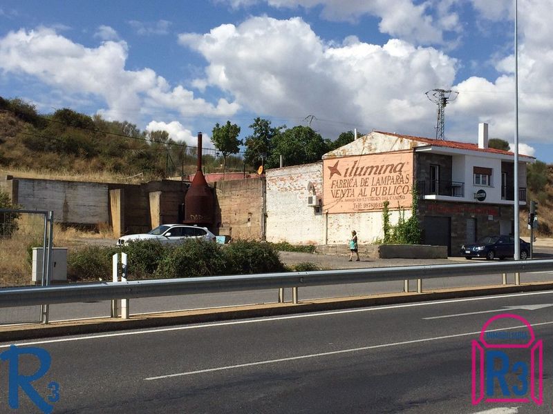 Local Comercial en venta Oteruelo De La Valdoncina, León. Ref: 13521. Inmobiliaria R3