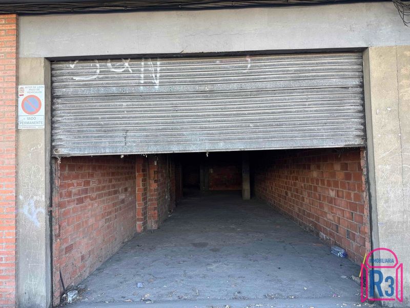Local Comercial en venta León. Ref: 13893. Inmobiliaria R3