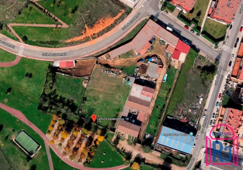 Solar Urbano en venta Navatejera, León. Ref: 13915. Inmobiliaria R3