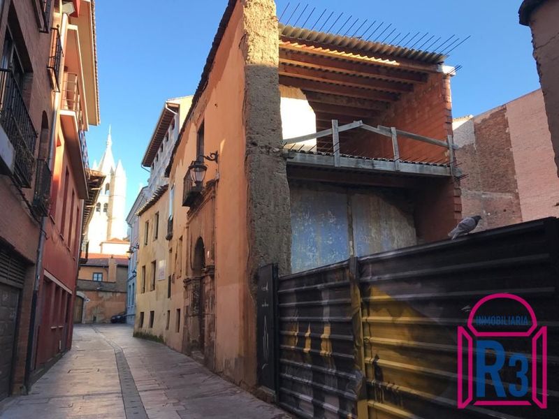 Solar Urbano en venta León. Ref: 14104. Inmobiliaria R3