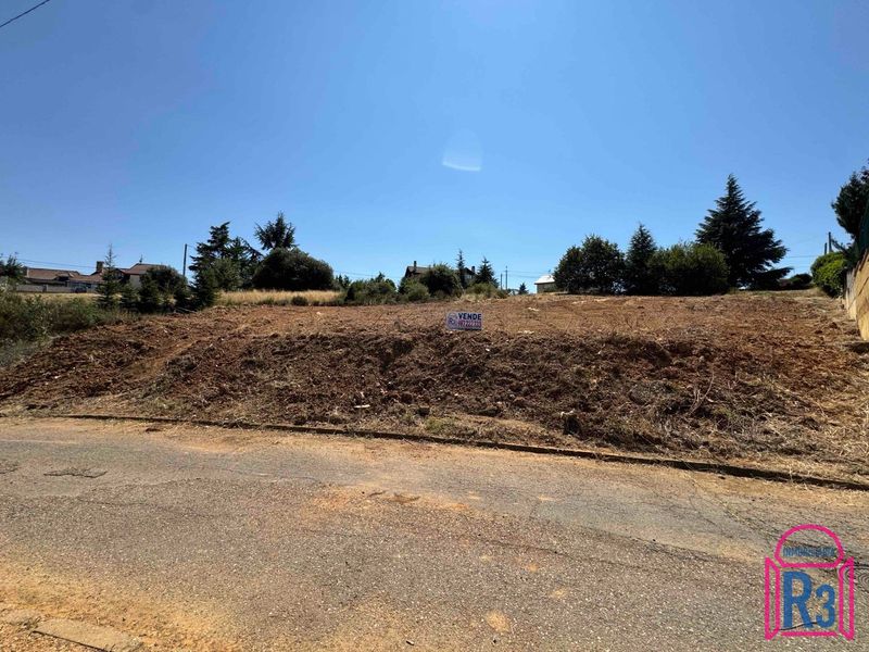 Parcela Urbana en venta Golpejar De La Sobarriba, León. Ref: 14413. Inmobiliaria R3