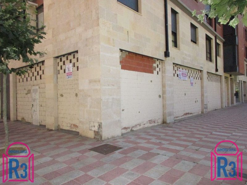 Local Comercial en alquiler León. Ref: 14457. Inmobiliaria R3