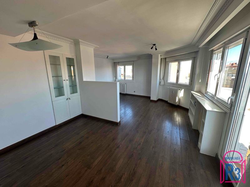 Apartamento en venta León. Ref: 15770. Inmobiliaria R3