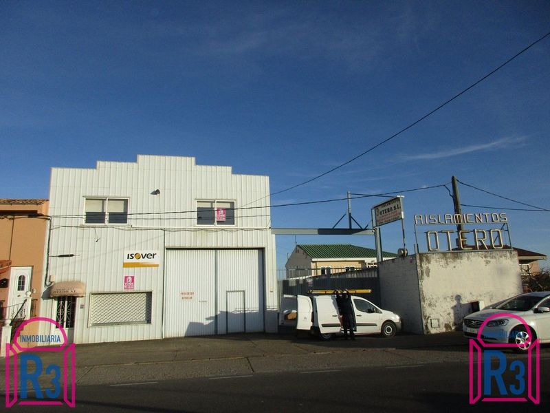 Nave Industrial en venta Ribaseca, León. Ref: 16110. Inmobiliaria R3
