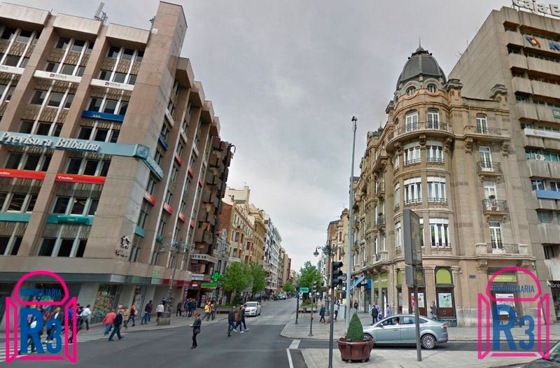 Local Comercial en alquiler y traspaso León. Ref: 16643. Inmobiliaria R3