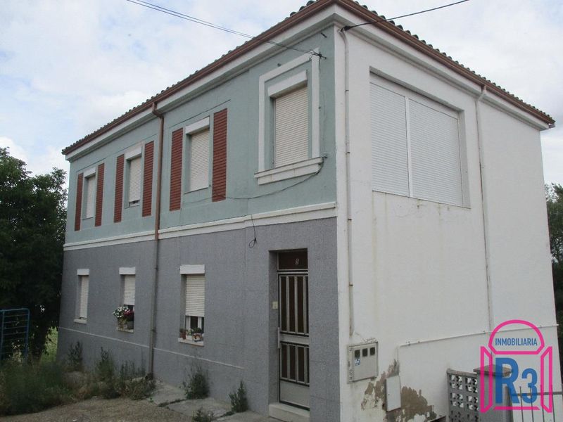 Casa en venta León. Ref: 17528. Inmobiliaria R3