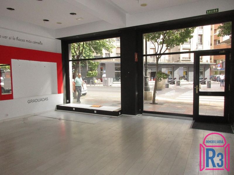 Local Comercial en alquiler León. Ref: 17607. Inmobiliaria R3