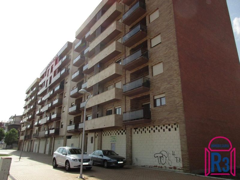 Local Comercial en alquiler León. Ref: 17615. Inmobiliaria R3