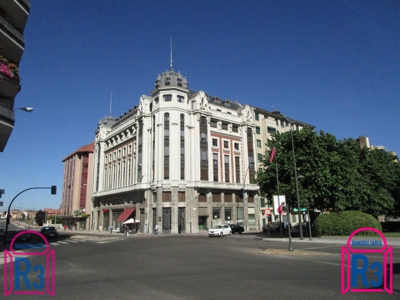 Apartamento en alquiler León. Ref: 18347. Inmobiliaria R3