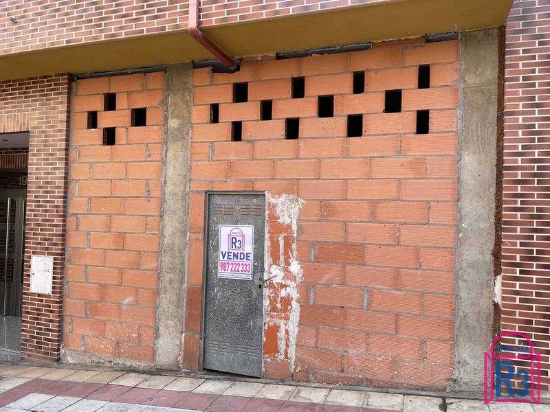 Local Comercial en venta Trobajo del Camino, León. Ref: 18467. Inmobiliaria R3