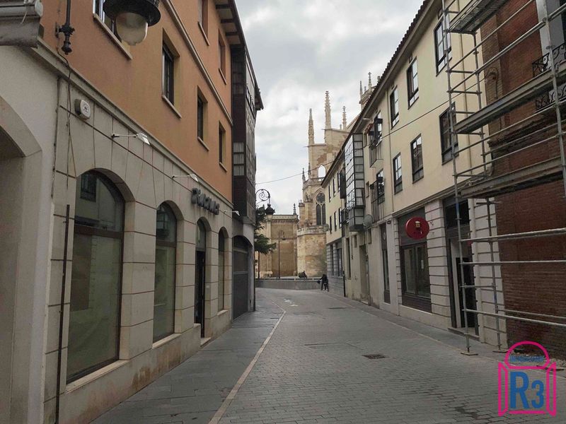 Local Comercial en venta León. Ref: 18786. Inmobiliaria R3