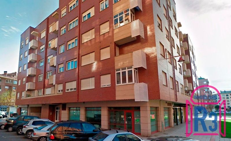 Local Comercial en venta y alquiler León. Ref: 18891. Inmobiliaria R3