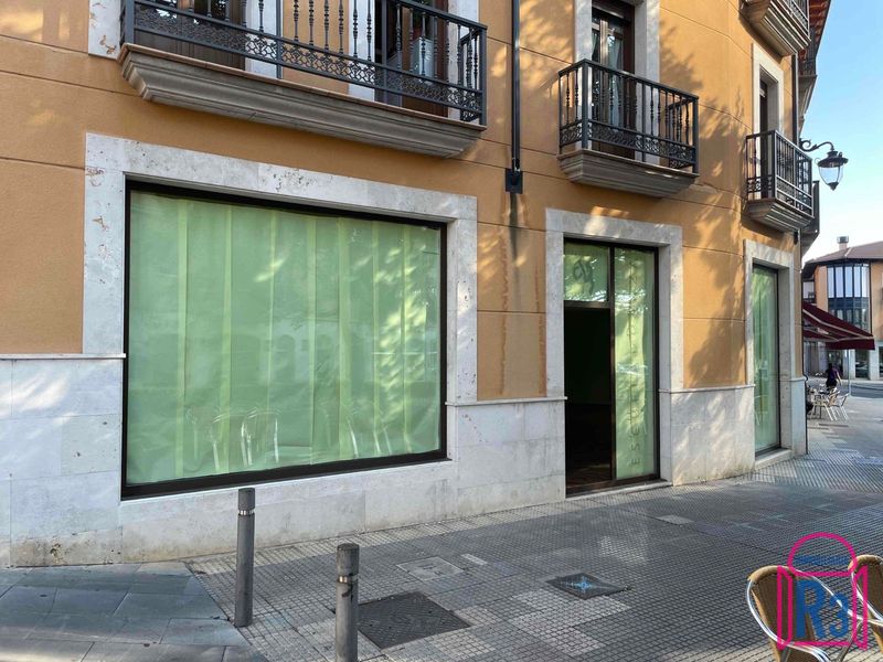 Local Comercial en venta y alquiler León. Ref: 18954. Inmobiliaria R3