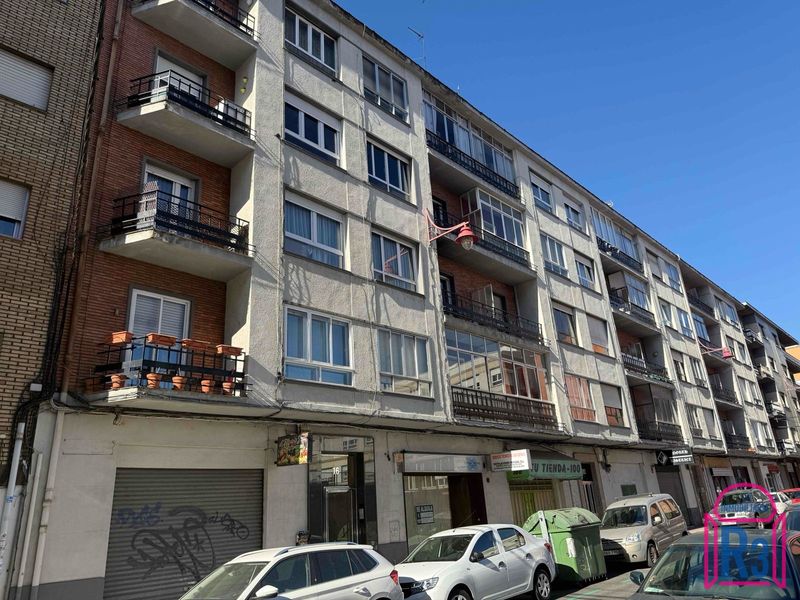 Apartamento en alquiler León. Ref: 19080. Inmobiliaria R3
