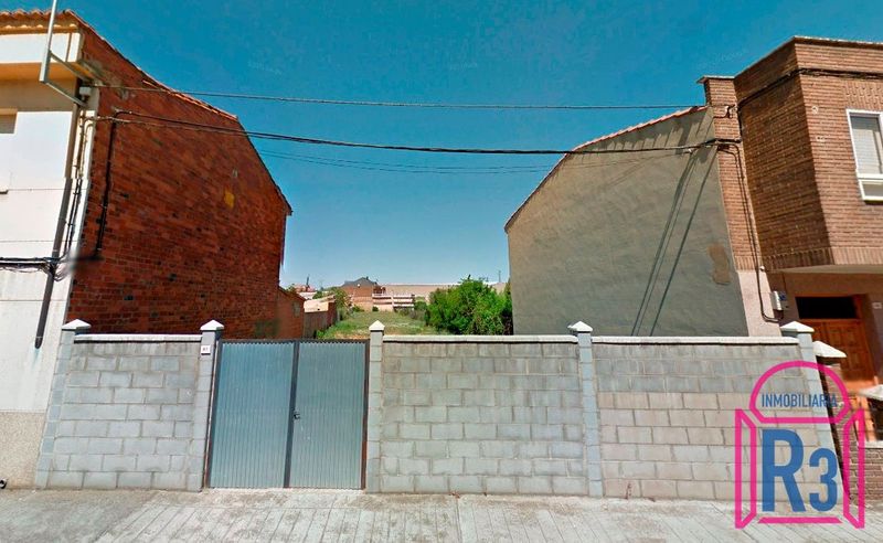 Parcela Urbana en venta Villacedre, León. Ref: 19251. Inmobiliaria R3