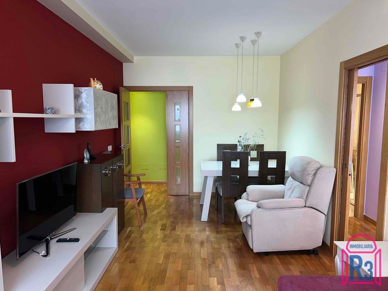 Apartamento en alquiler León. Ref: 19798. Inmobiliaria R3