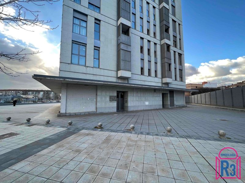 Local Comercial en alquiler León. Ref: 20168. Inmobiliaria R3