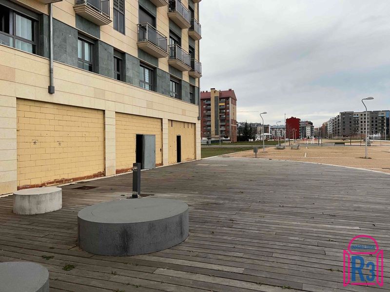 Local Comercial en alquiler León. Ref: 20273. Inmobiliaria R3