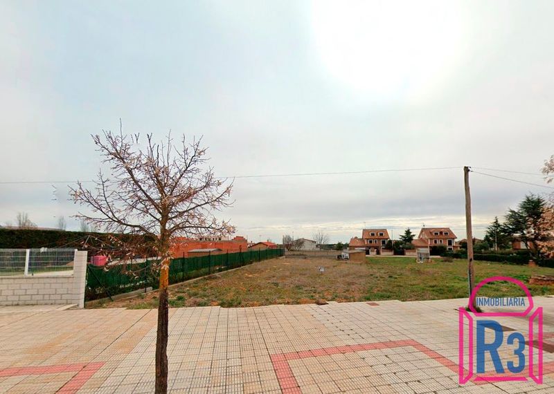 Parcela Urbana en venta Montejos Del Camino, León. Ref: 20781. Inmobiliaria R3
