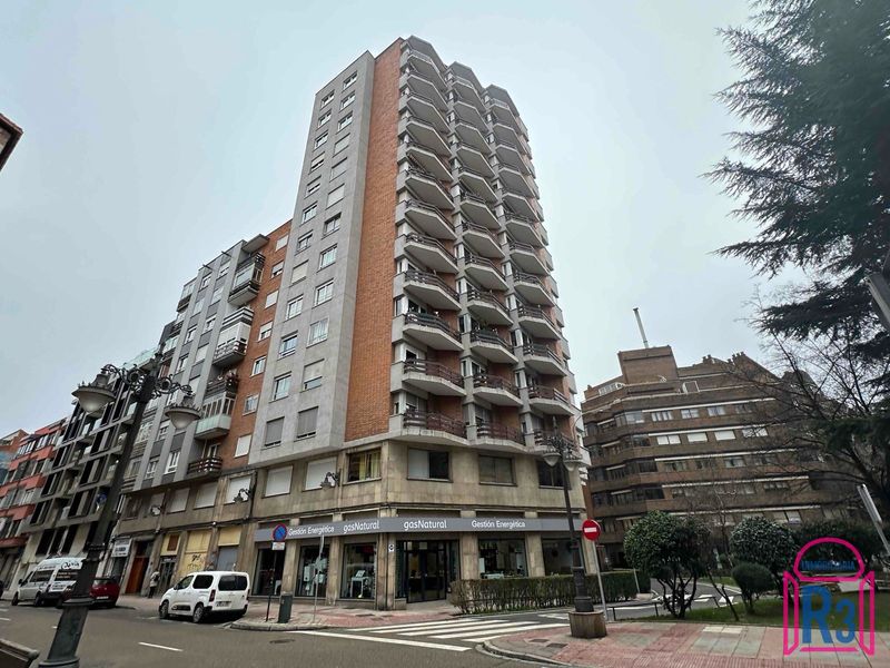 Apartamento en alquiler León. Ref: 20810. Inmobiliaria R3