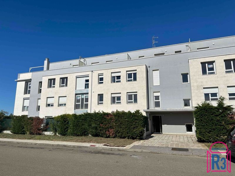 Apartamento en alquiler Cembranos, León. Ref: 20937. Inmobiliaria R3