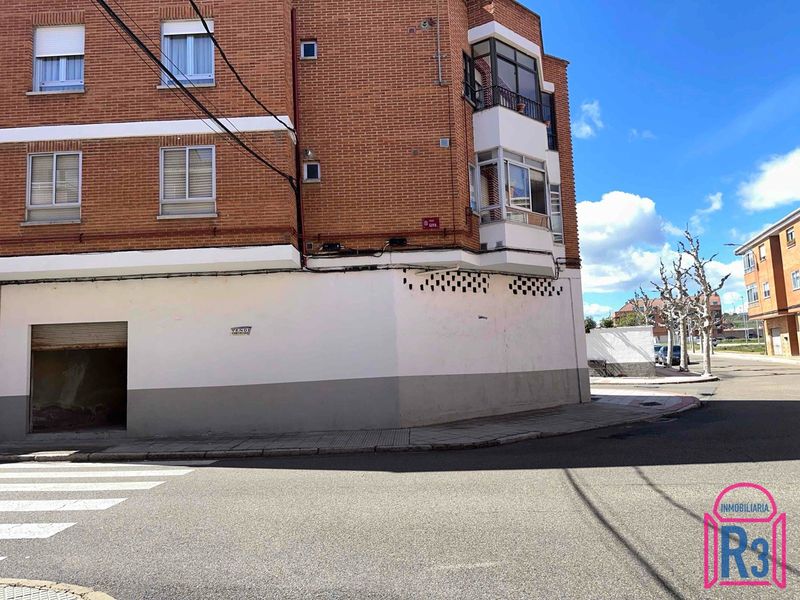 Local Comercial en venta León. Ref: 20949. Inmobiliaria R3
