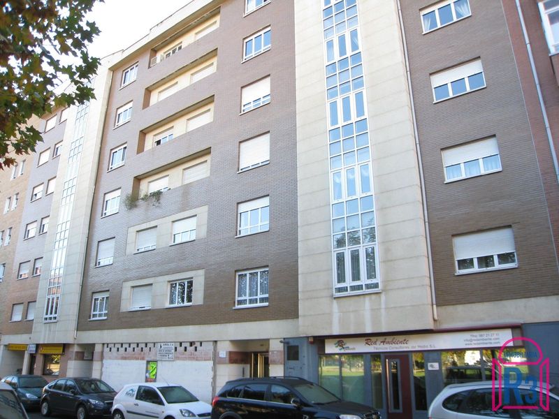 Local Comercial en venta León. Ref: 20971. Inmobiliaria R3