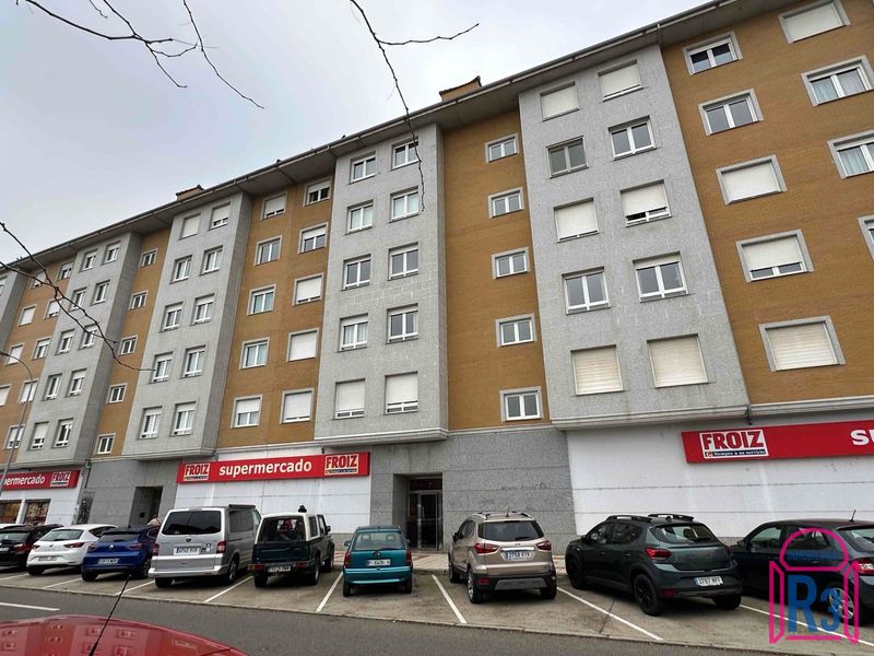 Piso en alquiler León. Ref: 21402. Inmobiliaria R3