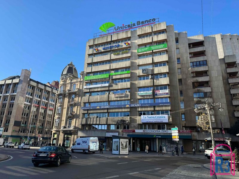Oficina en alquiler León. Ref: 21483. Inmobiliaria R3