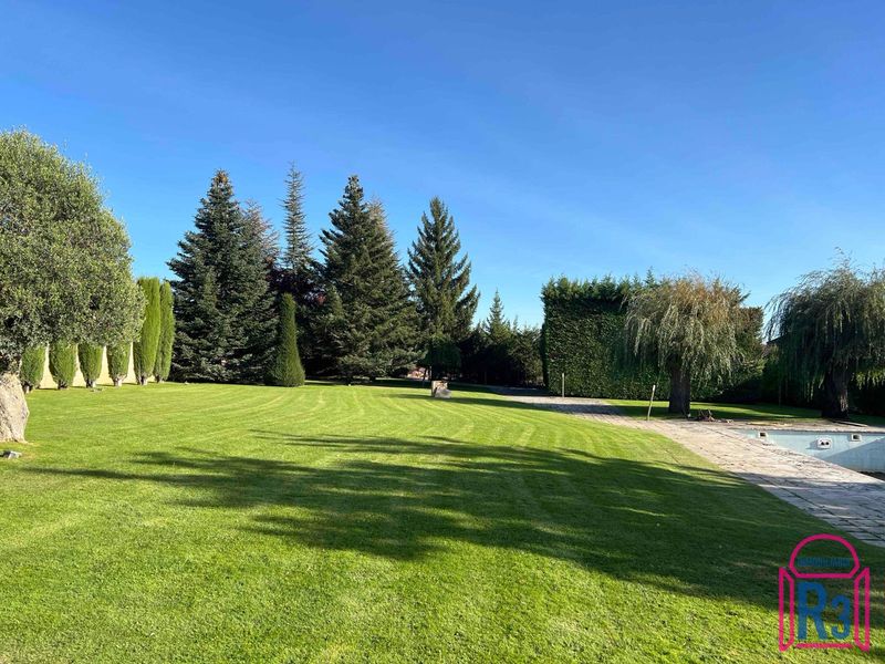 Parcela Urbana en venta León. Ref: 21538. Inmobiliaria R3