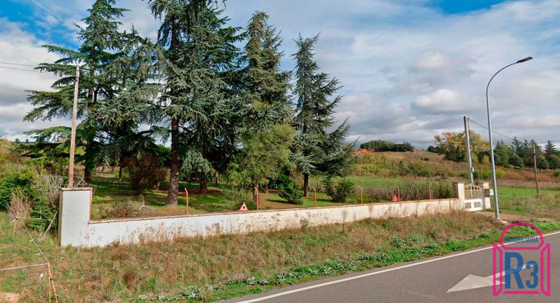 Parcela Urbanizable en venta León. Ref: 21540. Inmobiliaria R3