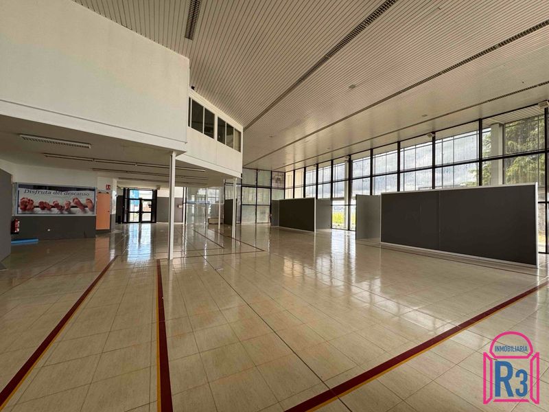 Nave Industrial en alquiler Onzonilla, León. Ref: 21554. Inmobiliaria R3