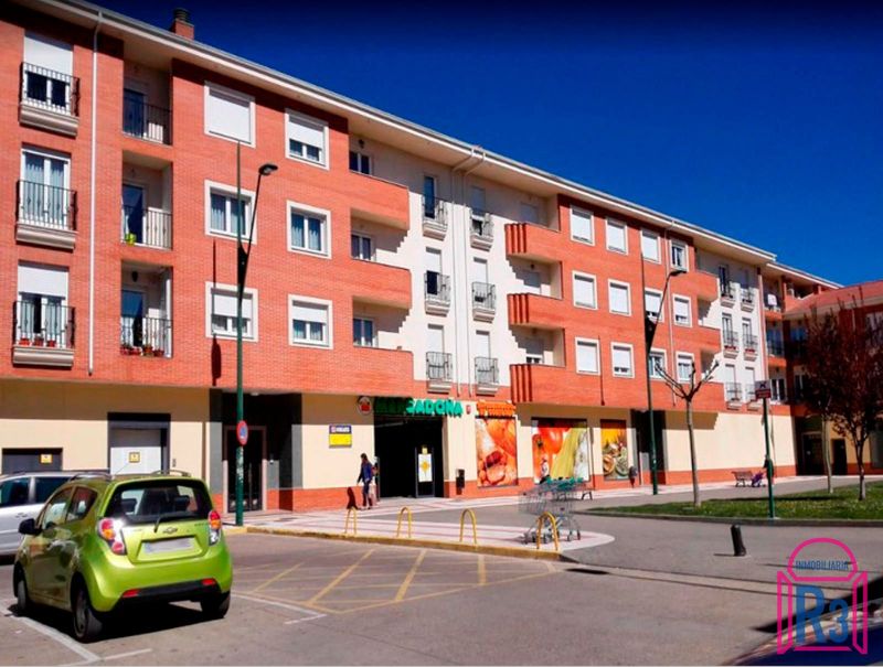Local Comercial en venta y alquiler Trobajo del Camino, León. Ref: 21641. Inmobiliaria R3