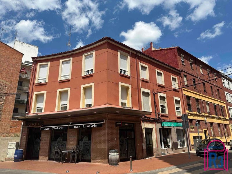 Apartamento en venta León. Ref: 21784. Inmobiliaria R3