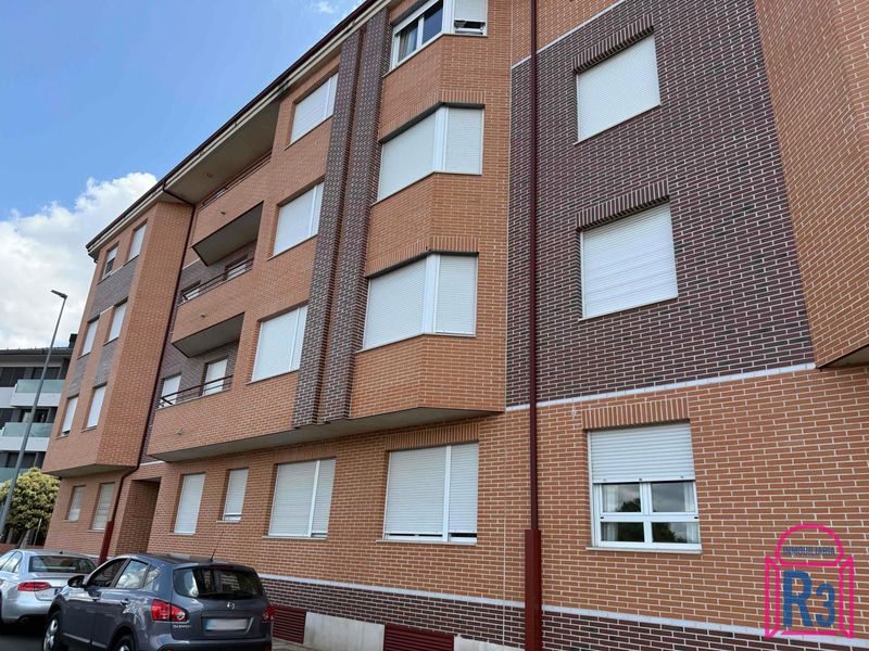 Apartamento en venta Villaobispo De Las Regueras, León. Ref: 21798. Inmobiliaria R3