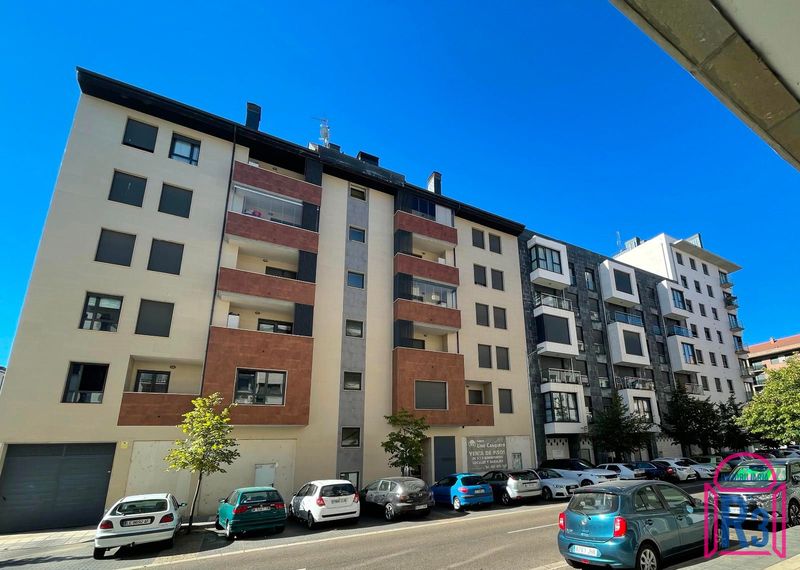 Local Comercial en venta León. Ref: 21807. Inmobiliaria R3