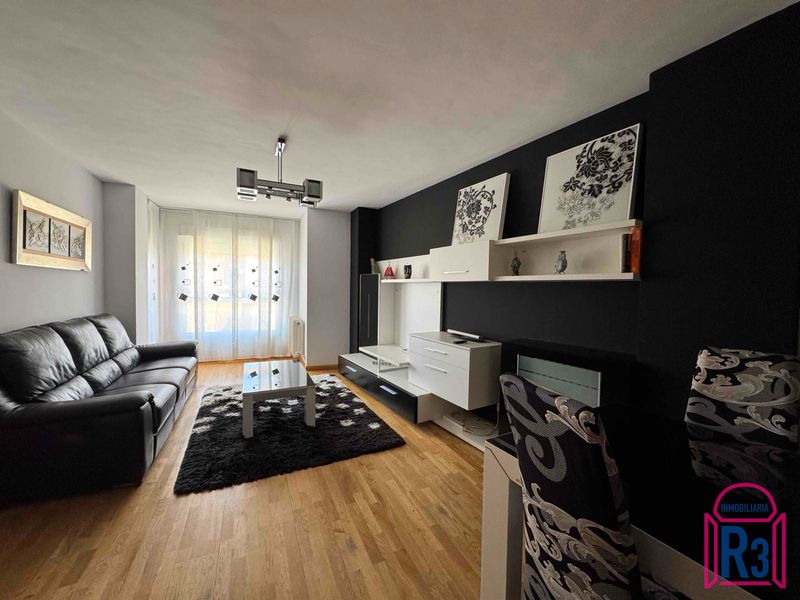 Dúplex en venta Trobajo del Camino, León. Ref: 21817. Inmobiliaria R3