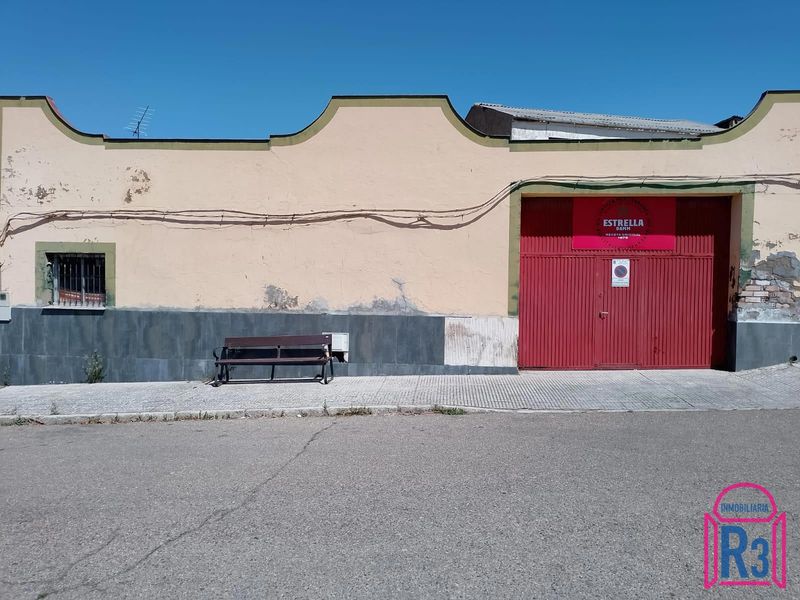 Nave Industrial en venta León. Ref: 21831. Inmobiliaria R3