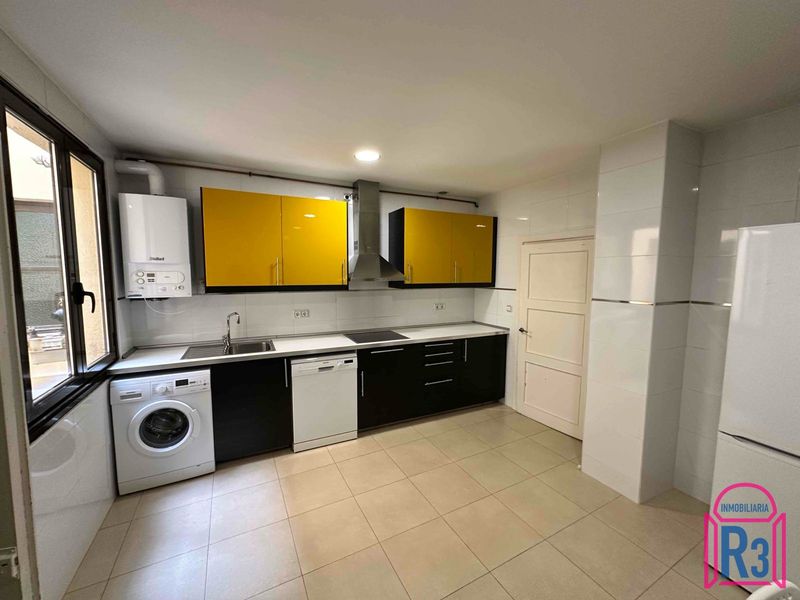 Apartamento en venta León. Ref: 21876. Inmobiliaria R3