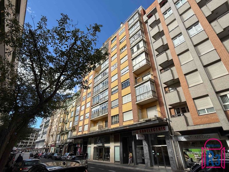 Piso en alquiler León. Ref: 21903. Inmobiliaria R3