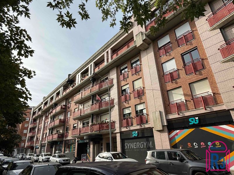 Piso en alquiler León. Ref: 21955. Inmobiliaria R3