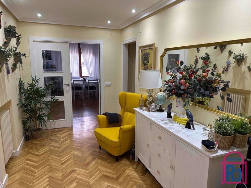 Piso en venta León. Ref: 21963. Inmobiliaria R3