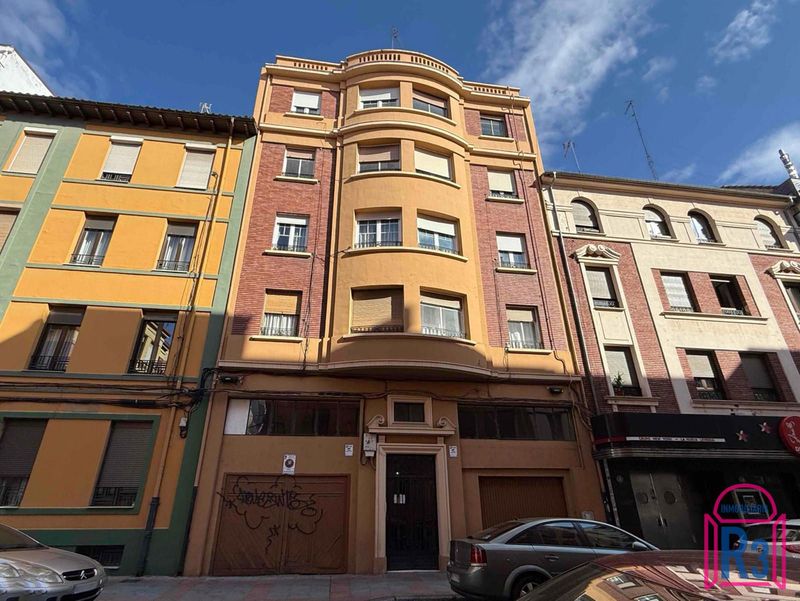 Piso en venta León. Ref: 21998. Inmobiliaria R3