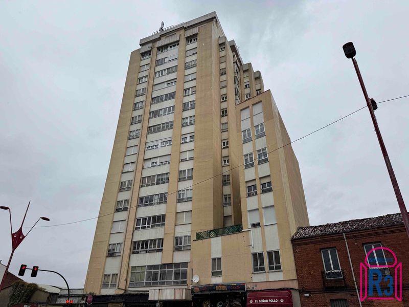 Piso en venta León. Ref: 22007. Inmobiliaria R3