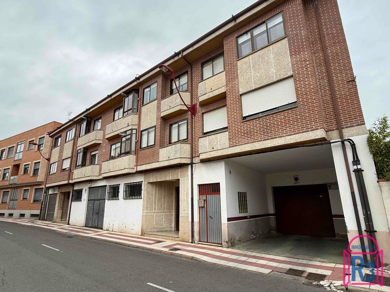 Piso en alquiler San Andrés del Rabanedo, León. Ref: 22014. Inmobiliaria R3