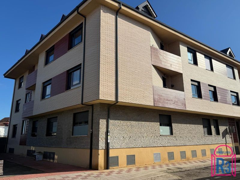Apartamento en venta Villaobispo De Las Regueras, León. Ref: 22099. Inmobiliaria R3